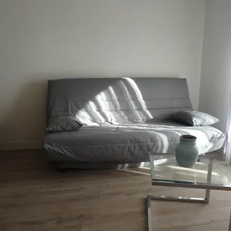 Renove Avec Loggia, Wifi Et Parking Prive A Port - Fr-1-335-131 דירה הייר