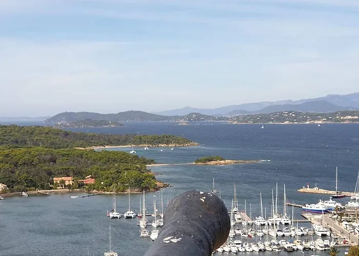 Renove Avec Loggia, Wifi Et Parking Prive A Port - Fr-1-335-131 Lejlighed *